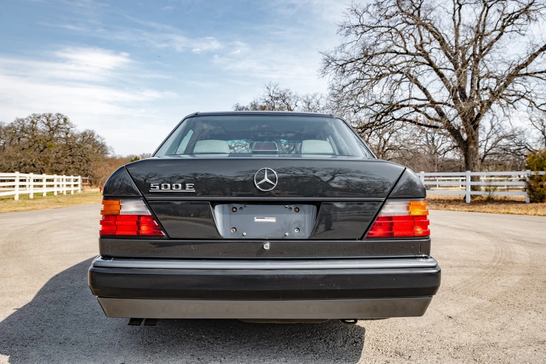 1993 Mercedes-Benz 500E & E500 - Image 17 of 31