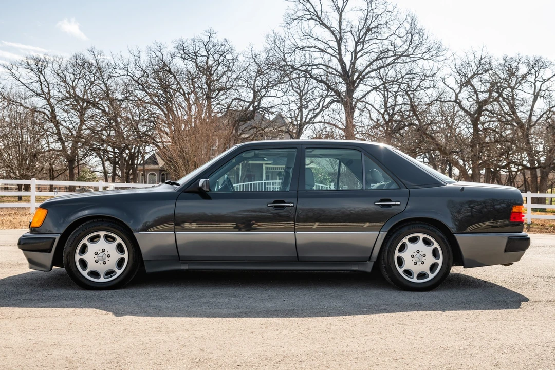 1993 Mercedes-Benz 500E & E500 - Image 22 of 31