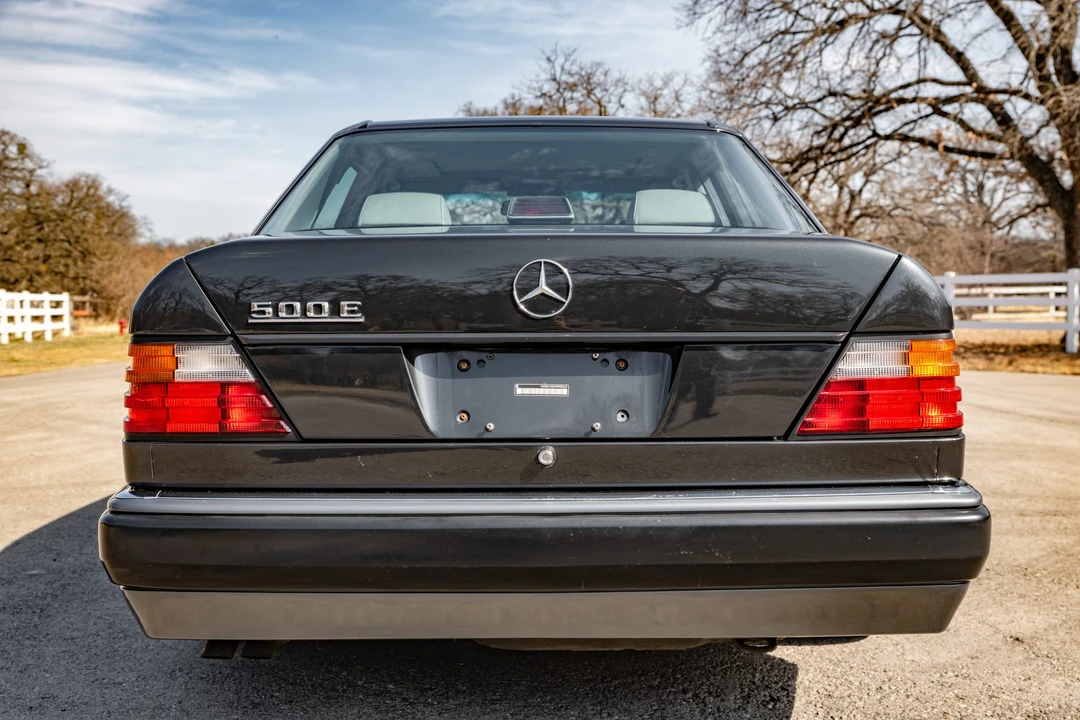 1993 Mercedes-Benz 500E & E500 - Image 15 of 31