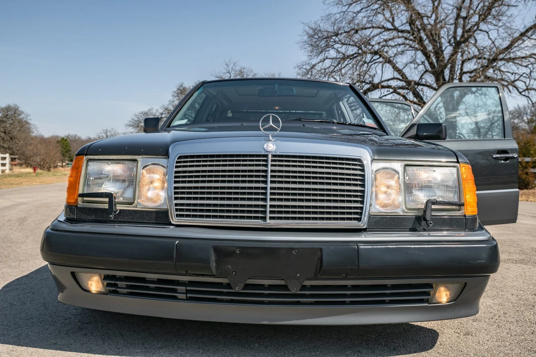1993 Mercedes-Benz 500E & E500 - Image 4 of 31