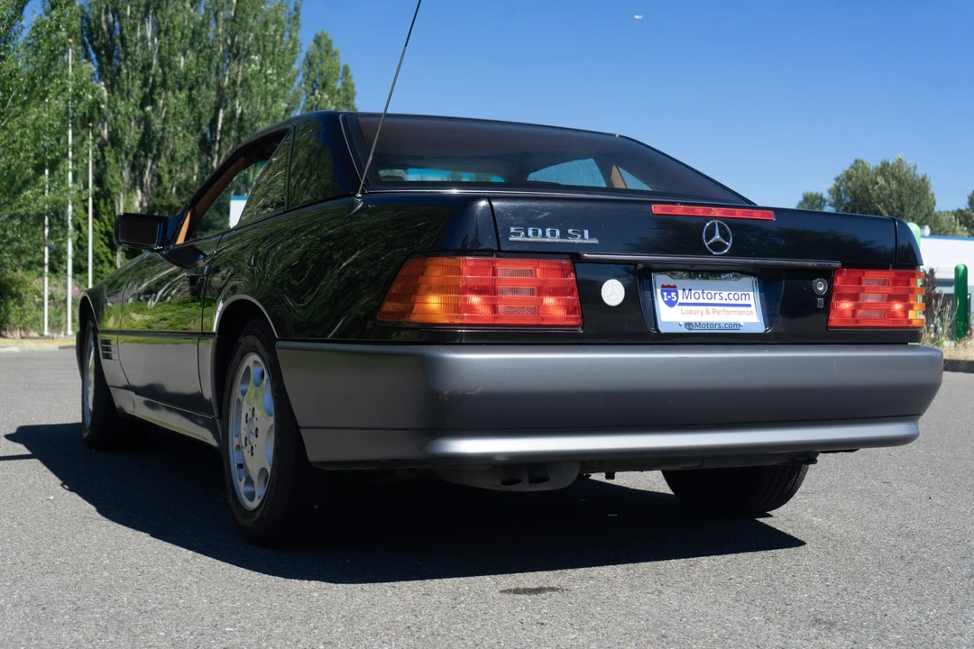 1993 Mercedes-Benz R129 SL-Class - Image 11 of 31