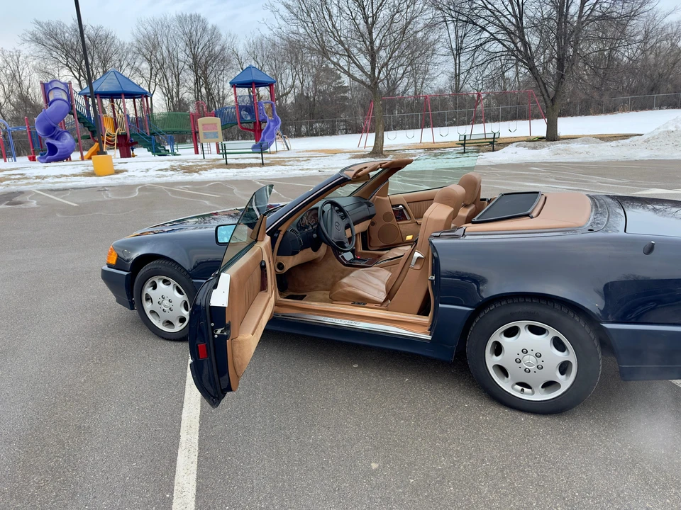 1993 Mercedes-Benz R129 SL-Class - Image 15 of 31