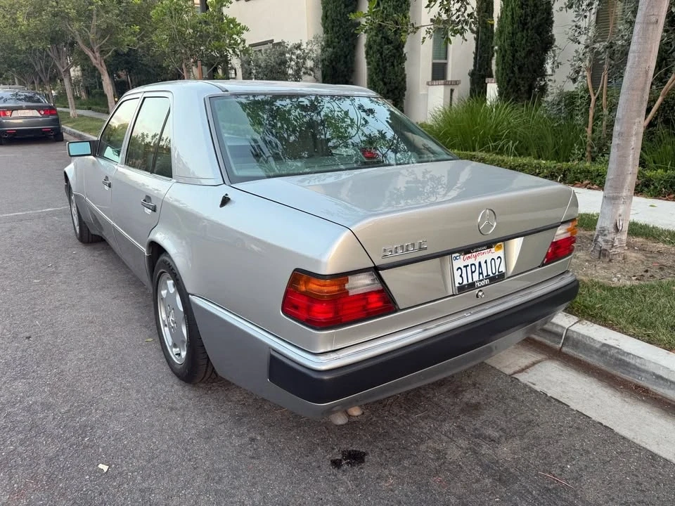 1993 Mercedes-Benz 500E & E500 - Image 2 of 13