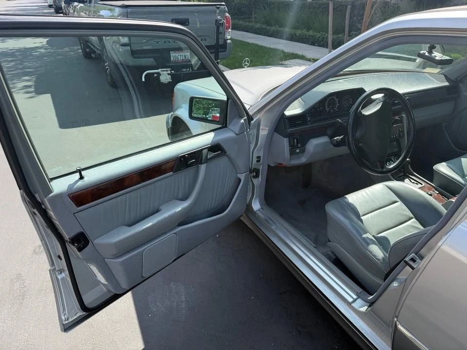 1993 Mercedes-Benz 500E & E500 - Image 8 of 13