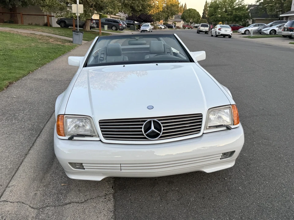 1993 Mercedes-Benz R129 SL-Class - Image 17 of 31