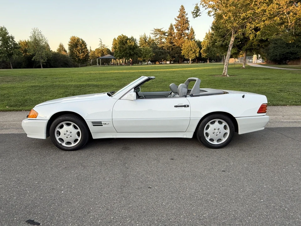 1993 Mercedes-Benz R129 SL-Class - Image 25 of 31