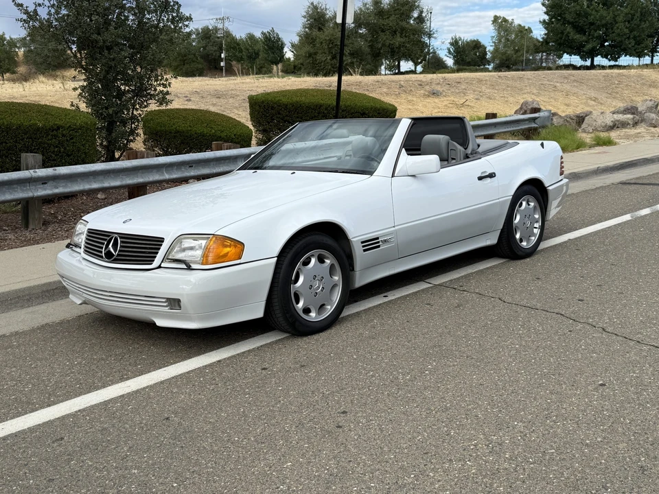 1993 Mercedes-Benz R129 SL-Class - Image 3 of 31
