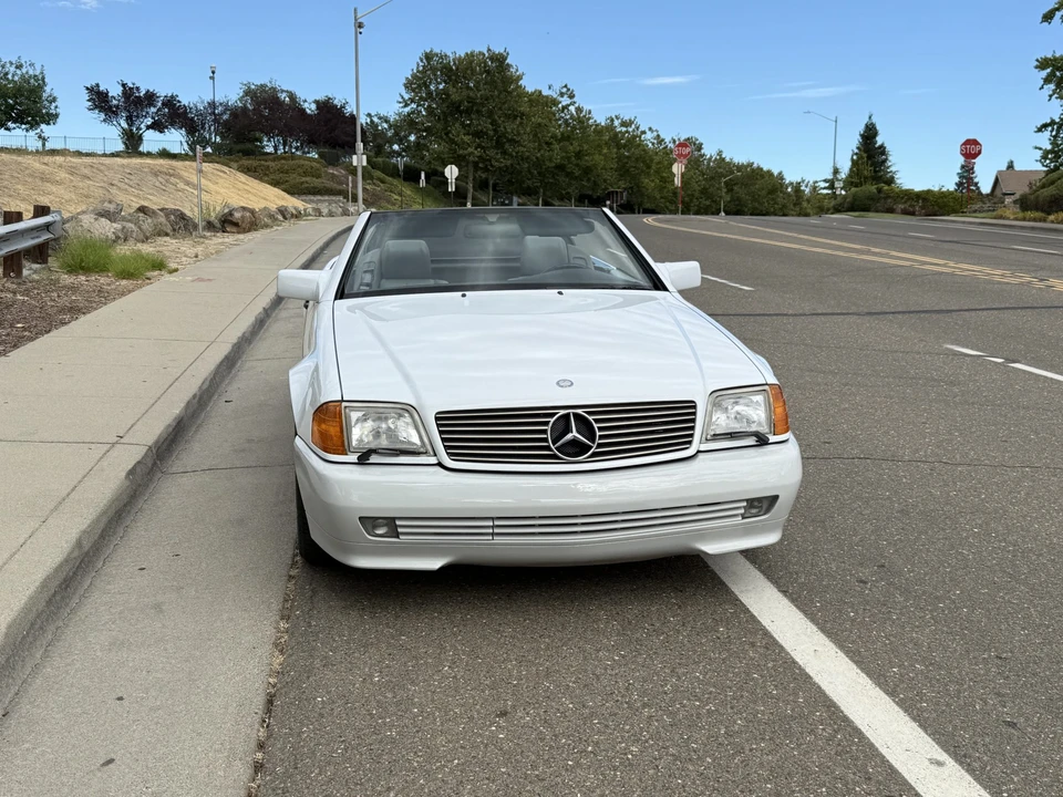 1993 Mercedes-Benz R129 SL-Class - Image 8 of 31
