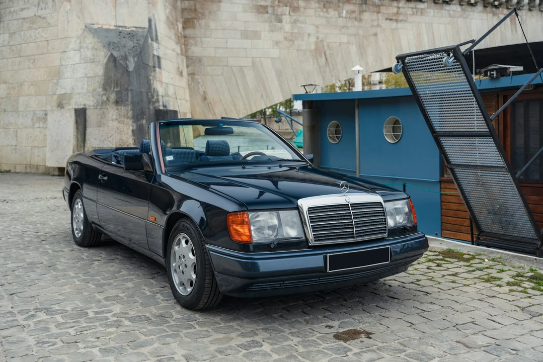 1993 Mercedes-Benz W124 E-Class - Image 15 of 21