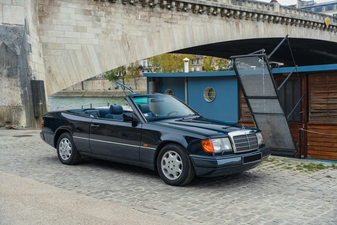 1993 Mercedes-Benz W124 E-Class - Image 9 of 21