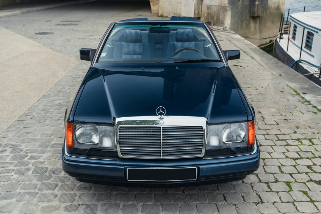1993 Mercedes-Benz W124 E-Class - Image 10 of 21