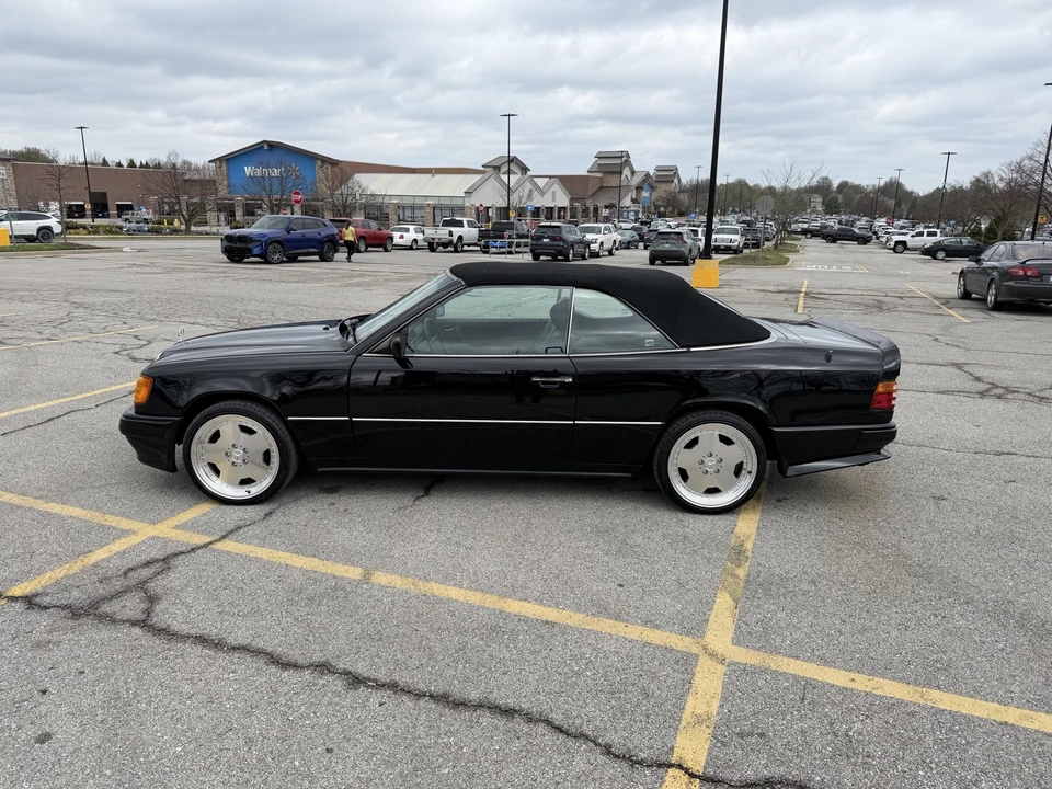 1993 Mercedes-Benz W124 E-Class - Image 14 of 17