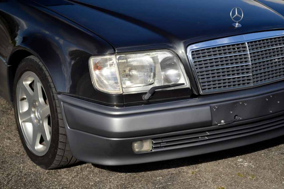 1993 Mercedes-Benz 500E & E500 - Image 14 of 21