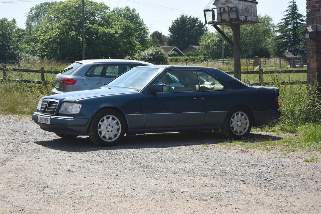 1993 Mercedes-Benz W124 E-Class - Image 10 of 30