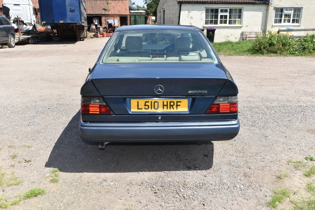 1993 Mercedes-Benz W124 E-Class - Image 6 of 30