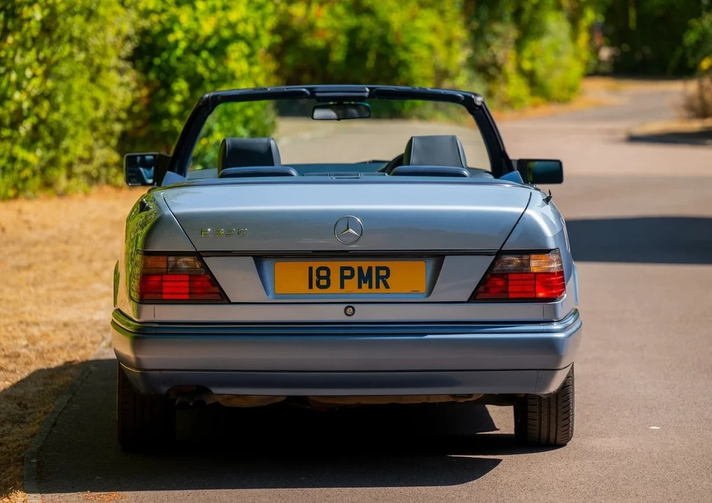 1993 Mercedes-Benz W124 E-Class - Image 14 of 31