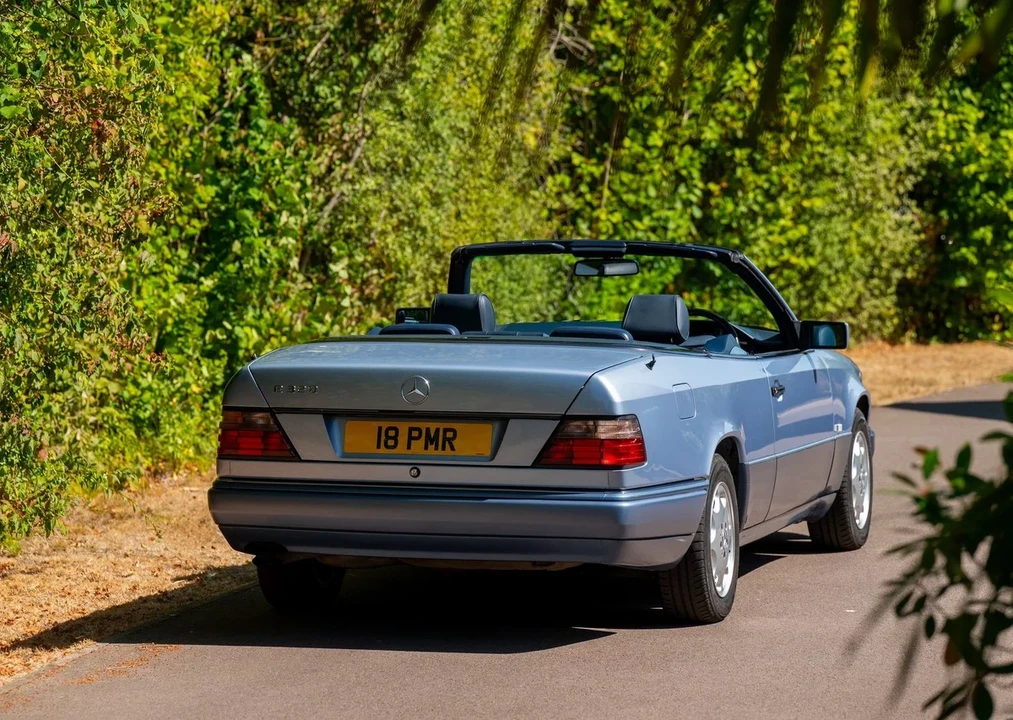 1993 Mercedes-Benz W124 E-Class - Image 17 of 31