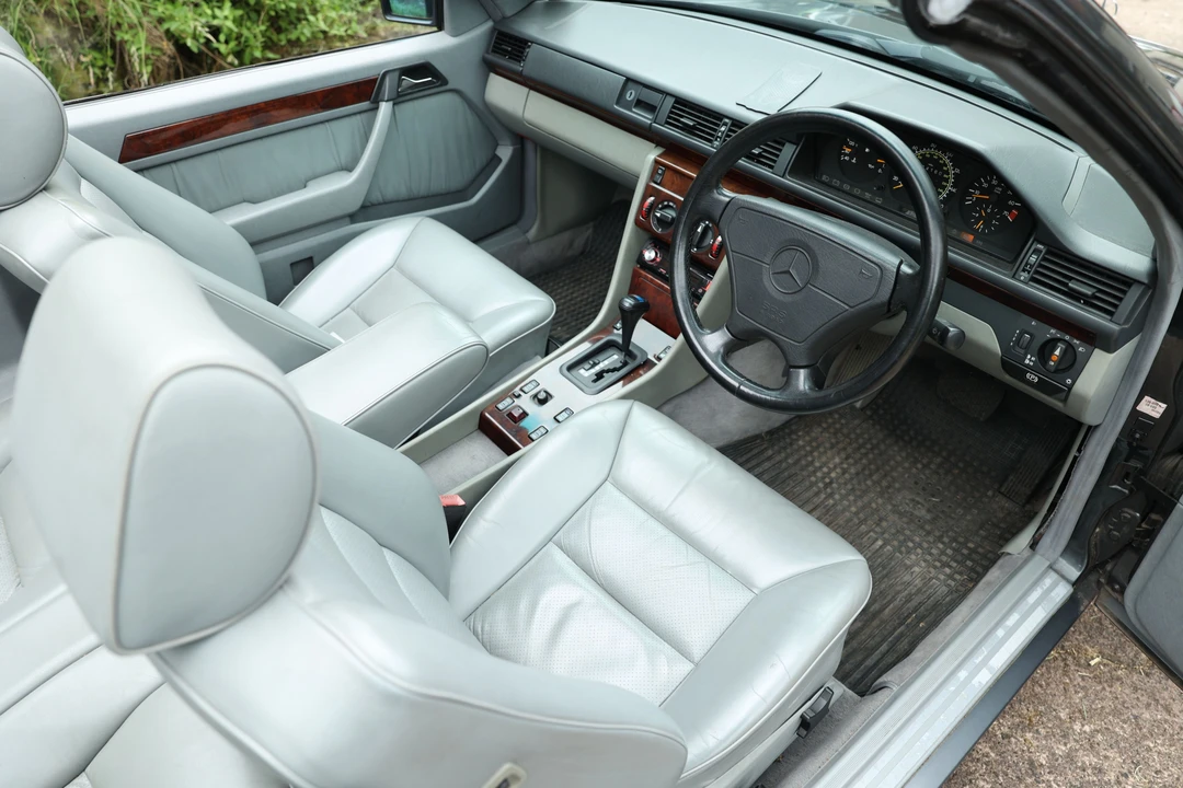 1993 Mercedes-Benz W124 E-Class - Image 10 of 28