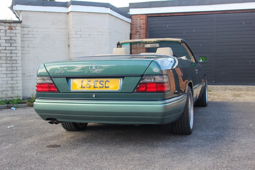 1993 Mercedes-Benz W124 E-Class - Image 22 of 30
