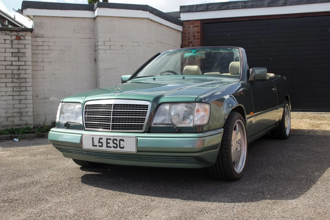 1993 Mercedes-Benz W124 E-Class - Image 14 of 30