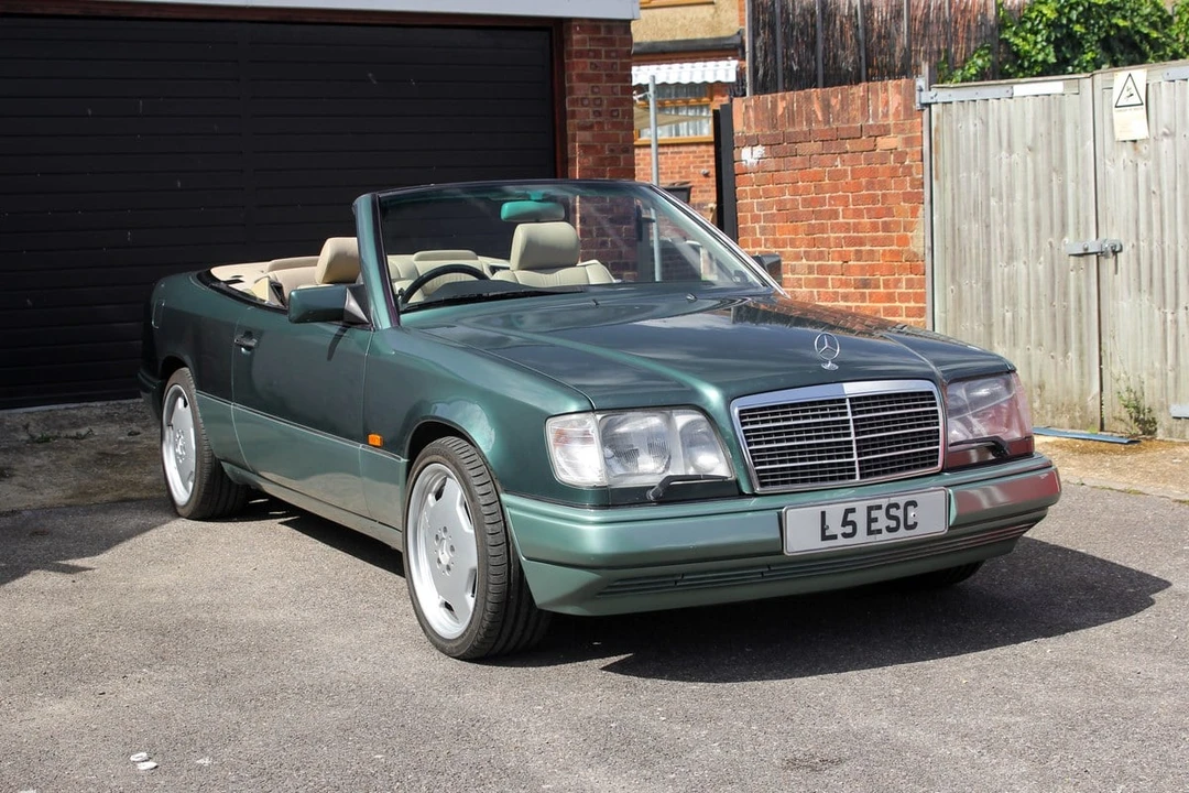 1993 Mercedes-Benz W124 E-Class - Image 11 of 30