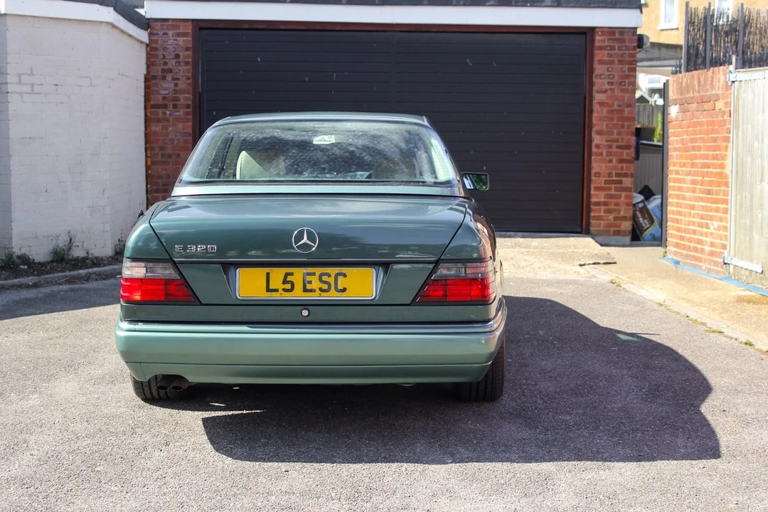 1993 Mercedes-Benz W124 E-Class - Image 28 of 30