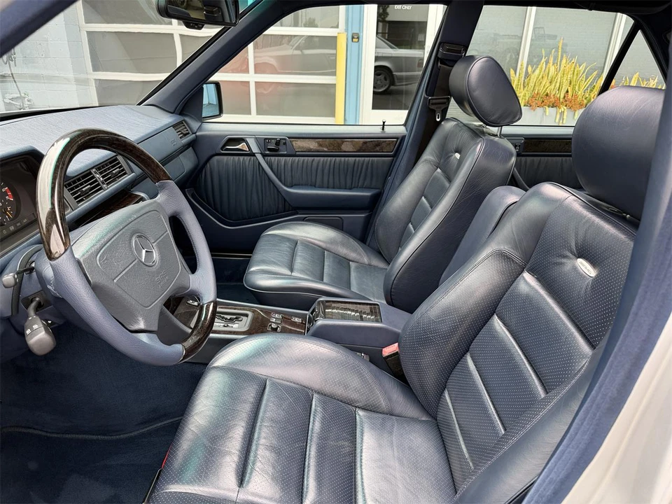 1993 Mercedes-Benz W124 E-Class - Image 9 of 21