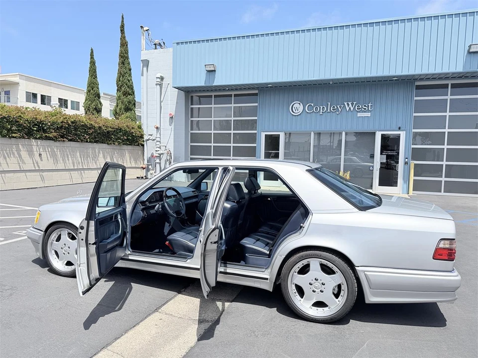 1993 Mercedes-Benz W124 E-Class - Image 8 of 21