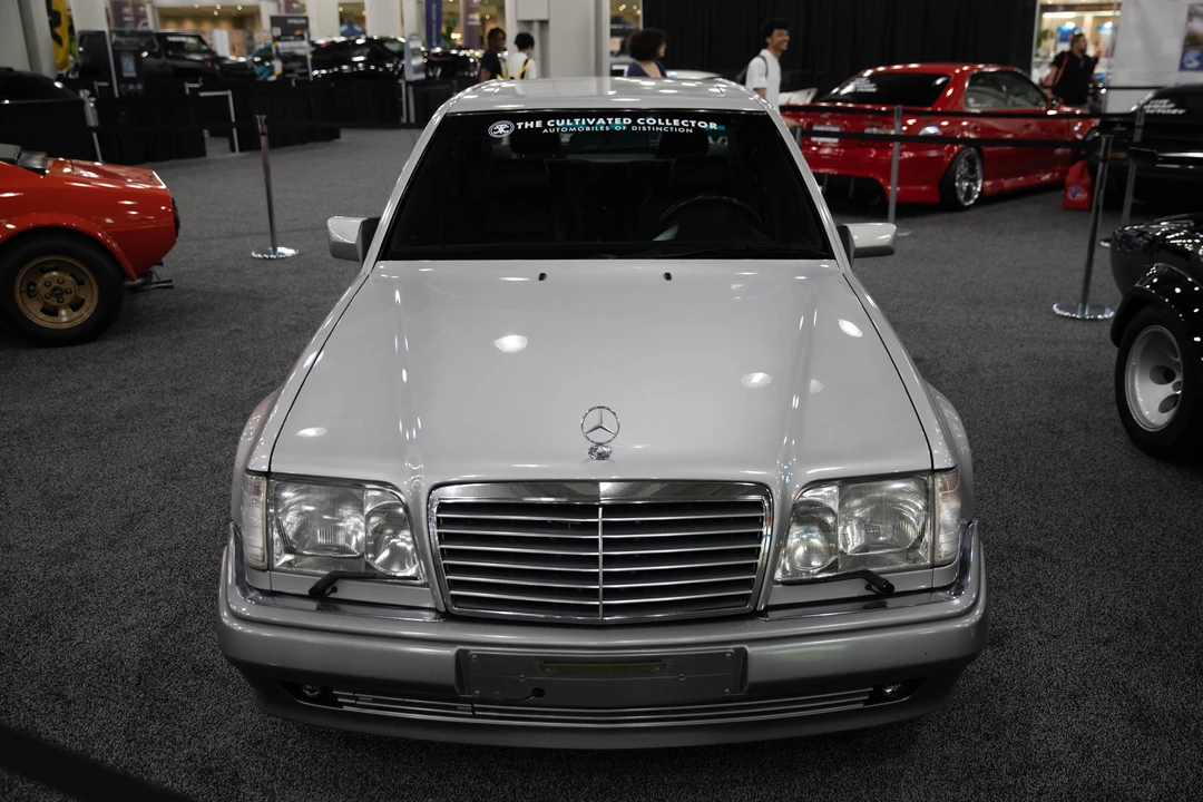 1993 Mercedes-Benz W124 E-Class - Image 17 of 31