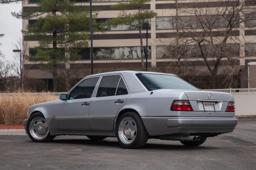 1993 Mercedes-Benz W124 E-Class - Image 12 of 31