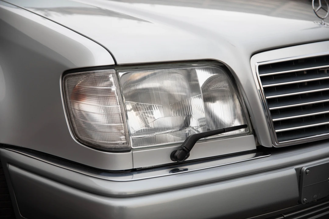 1993 Mercedes-Benz W124 E-Class - Image 24 of 31