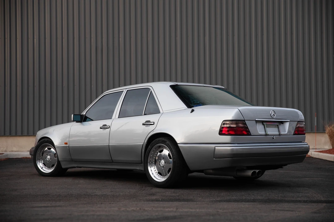 1993 Mercedes-Benz W124 E-Class - Image 13 of 31