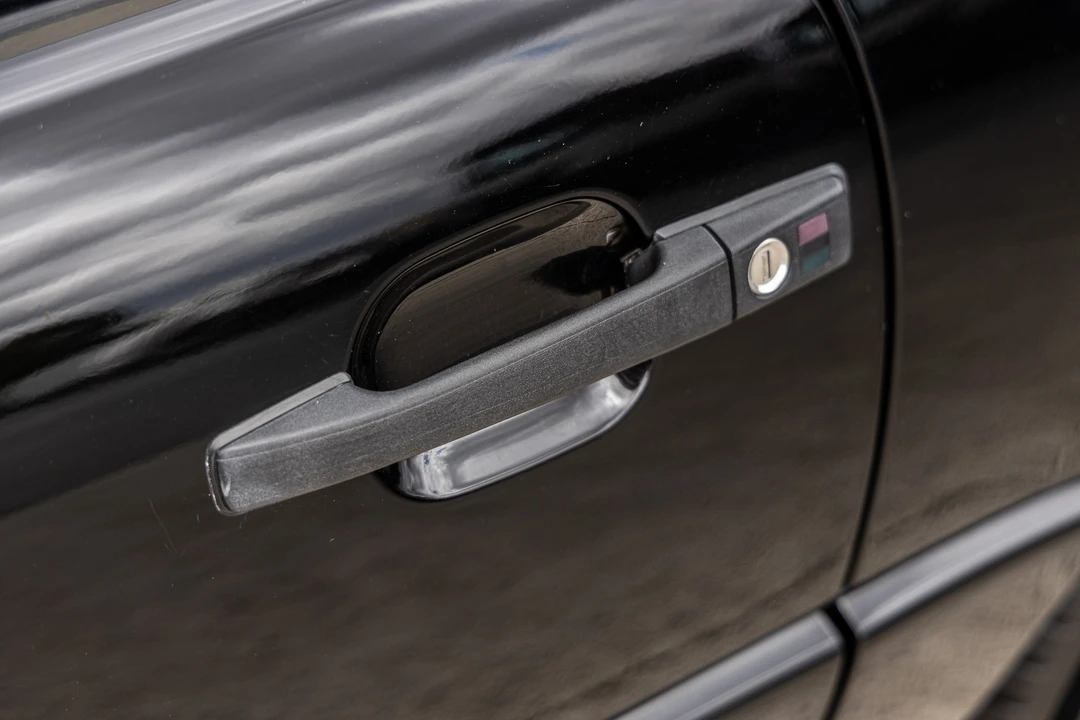 1993 Mercedes-Benz R129 SL-Class - Image 14 of 31