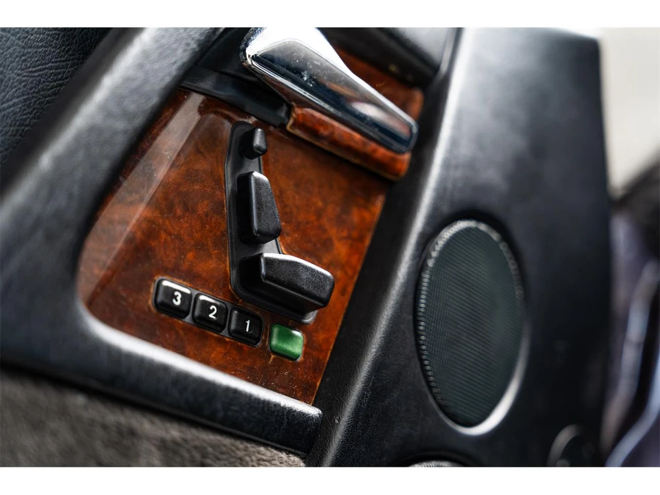 1993 Mercedes-Benz R129 SL-Class - Image 14 of 31