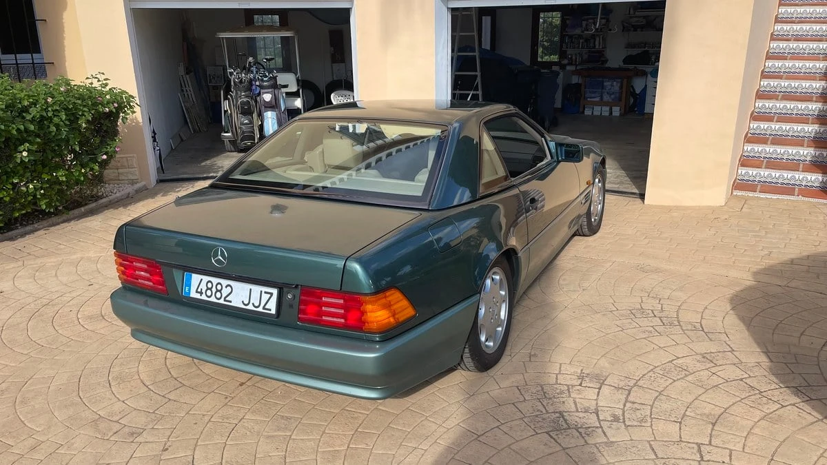 1993 Mercedes-Benz R129 SL-Class - Image 10 of 30