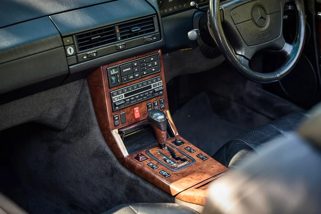 1993 Mercedes-Benz R129 SL-Class - Image 6 of 30