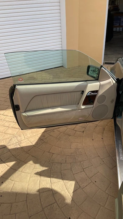 1993 Mercedes-Benz R129 SL-Class - Image 14 of 30