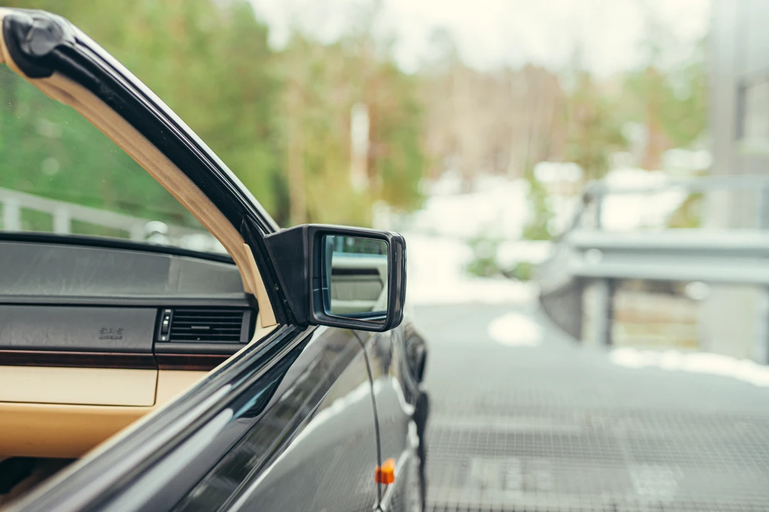 1993 Mercedes-Benz W124 E-Class - Image 14 of 31