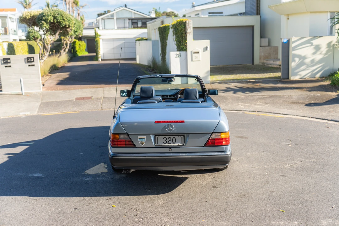 1993 Mercedes-Benz W124 E-Class - Image 12 of 31