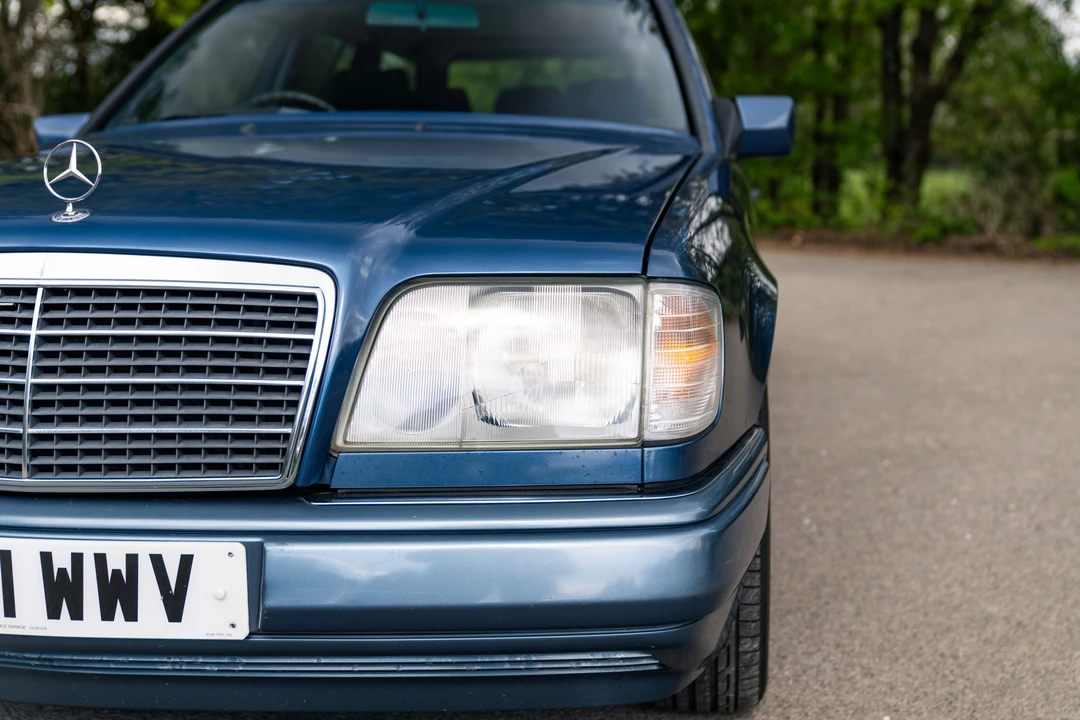 1993 Mercedes-Benz W124 E-Class - Image 14 of 31
