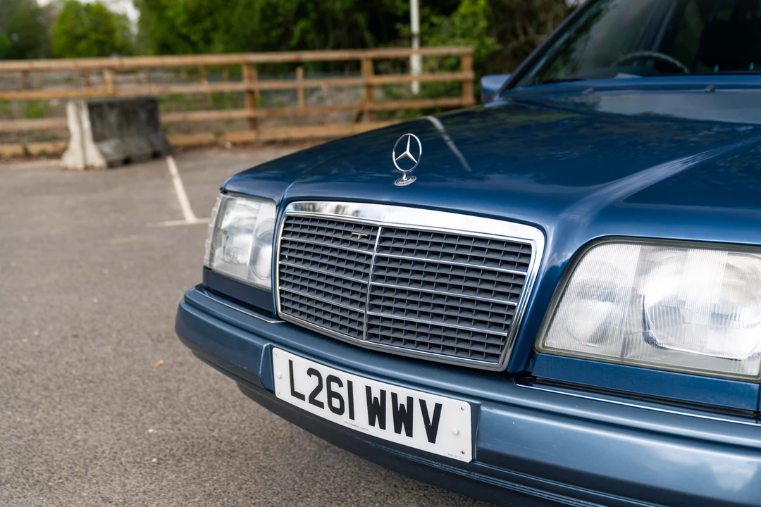 1993 Mercedes-Benz W124 E-Class - Image 16 of 31