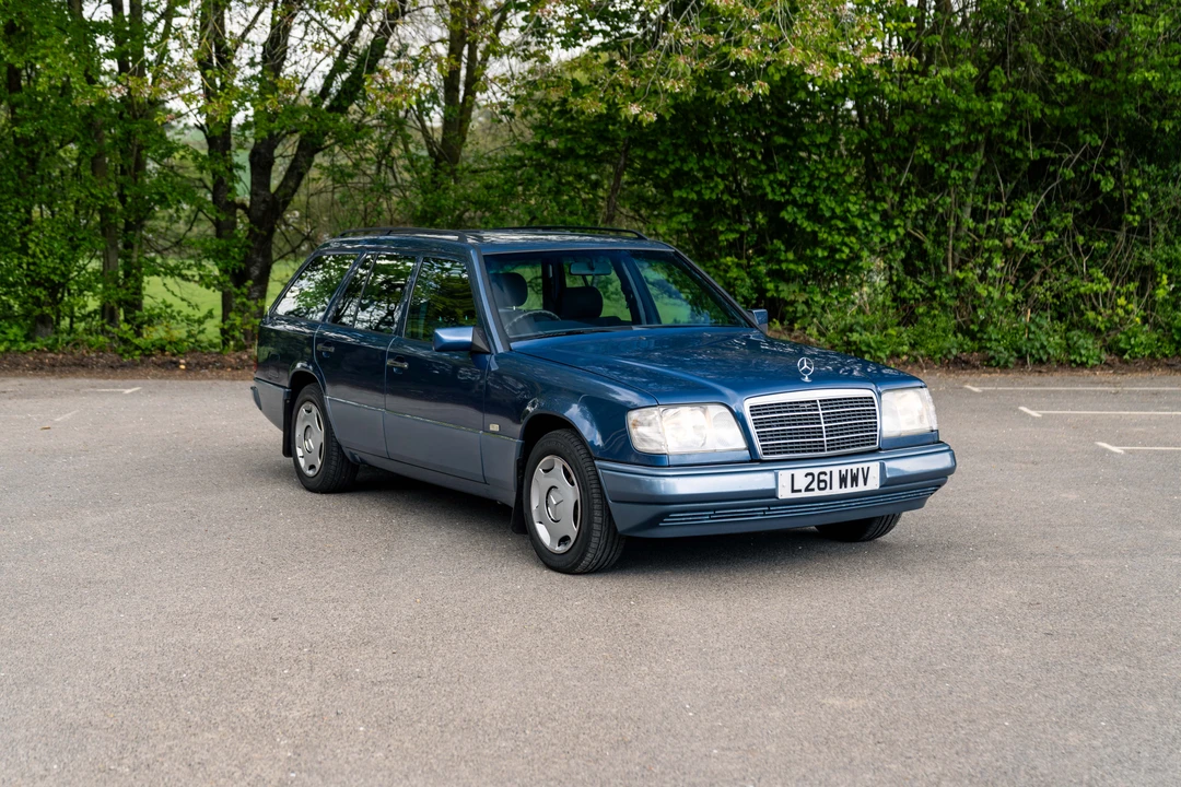 1993 Mercedes-Benz W124 E-Class - Image 8 of 31