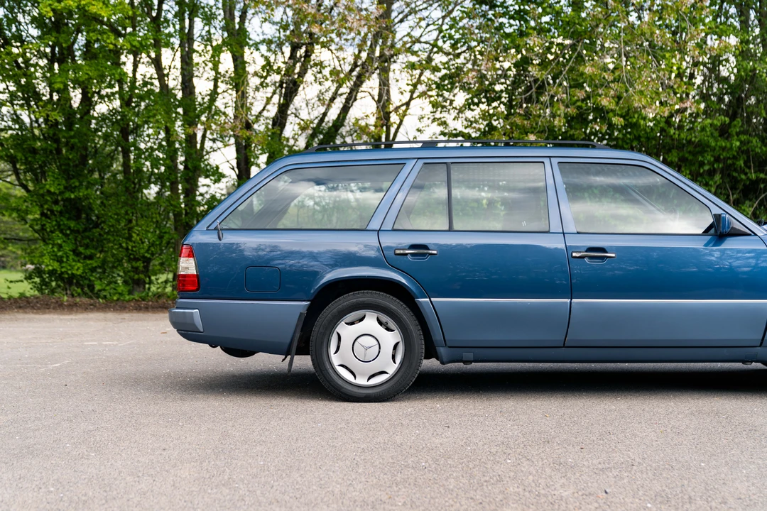 1993 Mercedes-Benz W124 E-Class - Image 27 of 31