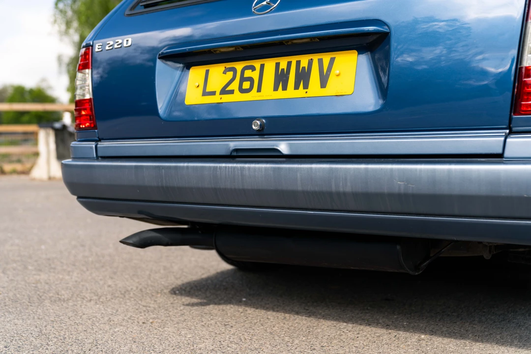 1993 Mercedes-Benz W124 E-Class - Image 20 of 31