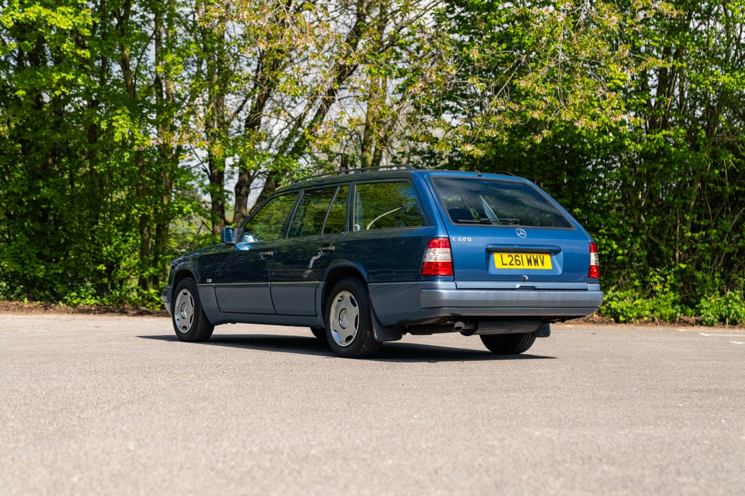 1993 Mercedes-Benz W124 E-Class - Image 4 of 31