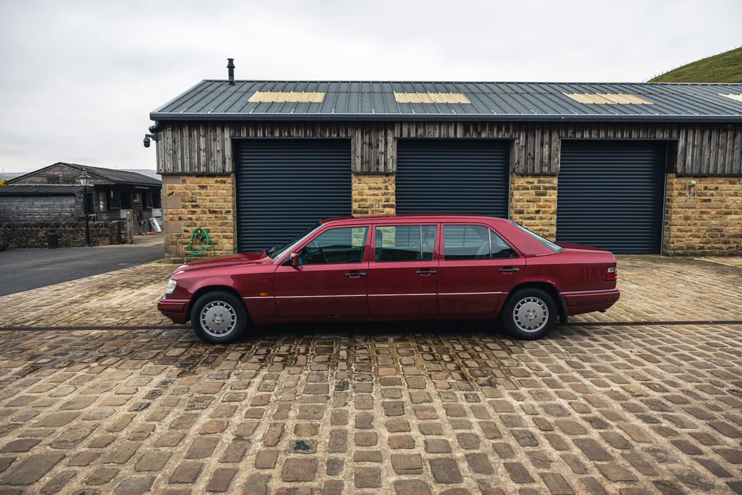 1993 Mercedes-Benz W124 E-Class - Image 4 of 31