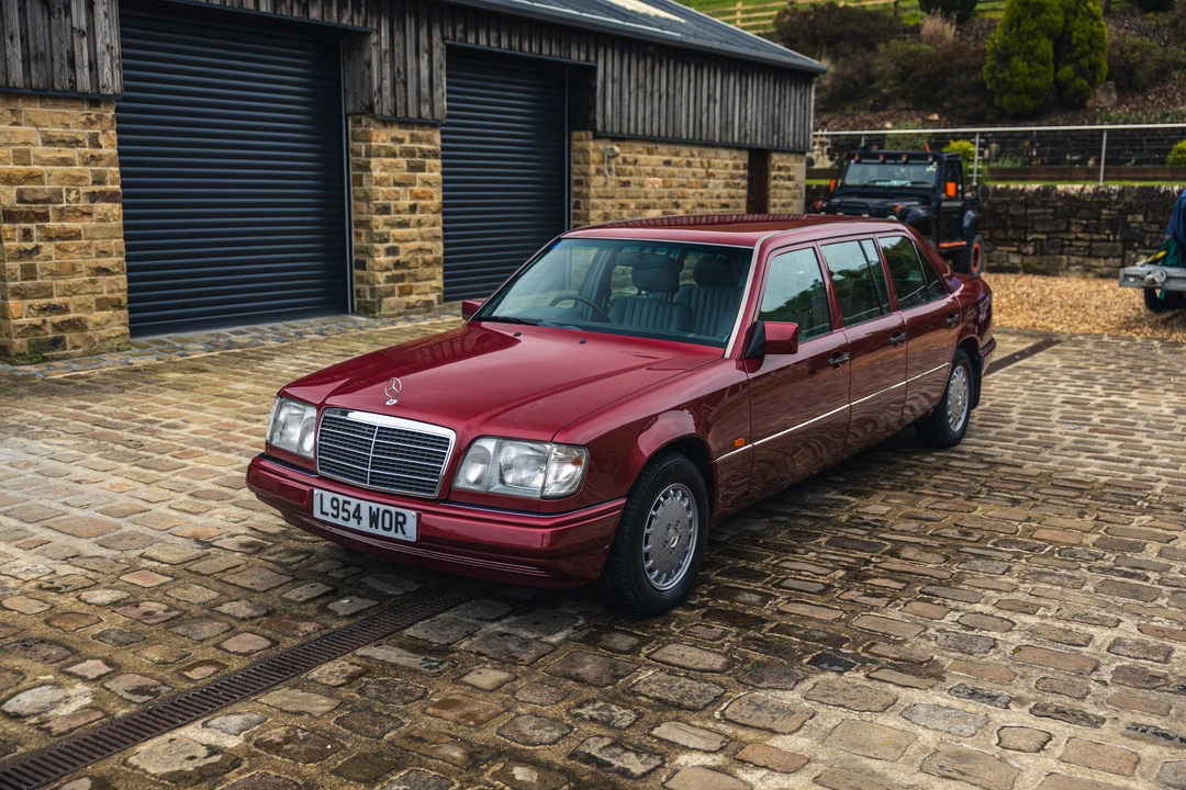 1993 Mercedes-Benz W124 E-Class - Image 11 of 31