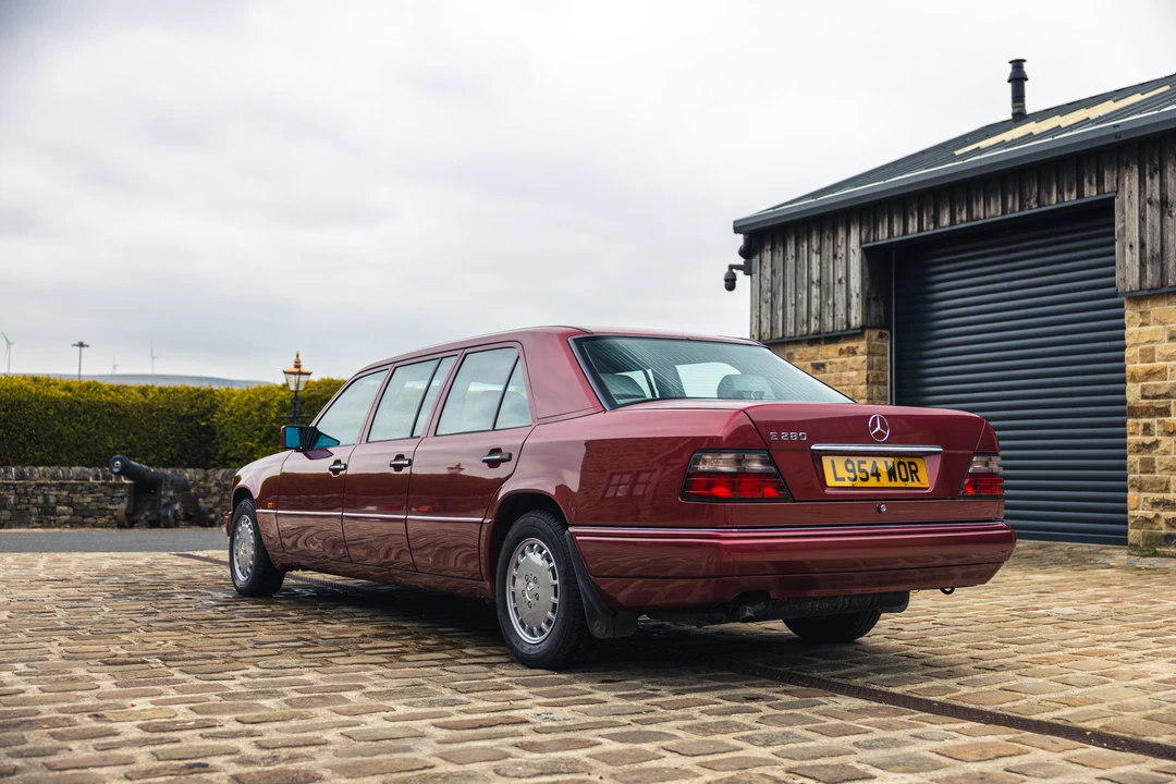 1993 Mercedes-Benz W124 E-Class - Image 19 of 31