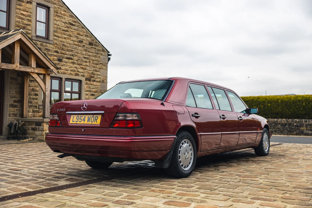 1993 Mercedes-Benz W124 E-Class - Image 21 of 31