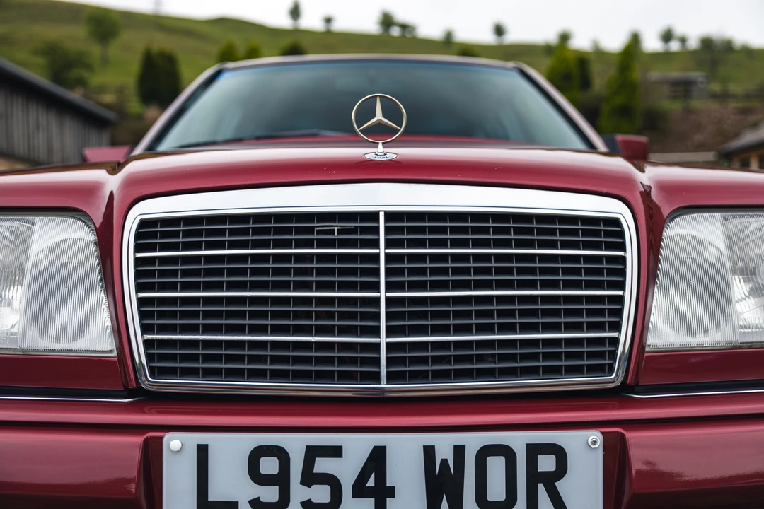 1993 Mercedes-Benz W124 E-Class - Image 28 of 31